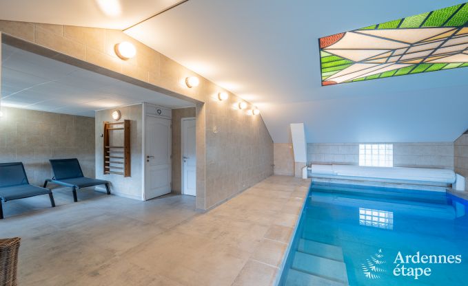 Villa luxueuse � Cerfontaine : parfaite pour 14 personnes, avec piscine int�rieure et ext�rieure, proche des Lacs de l'Eau d'Heure