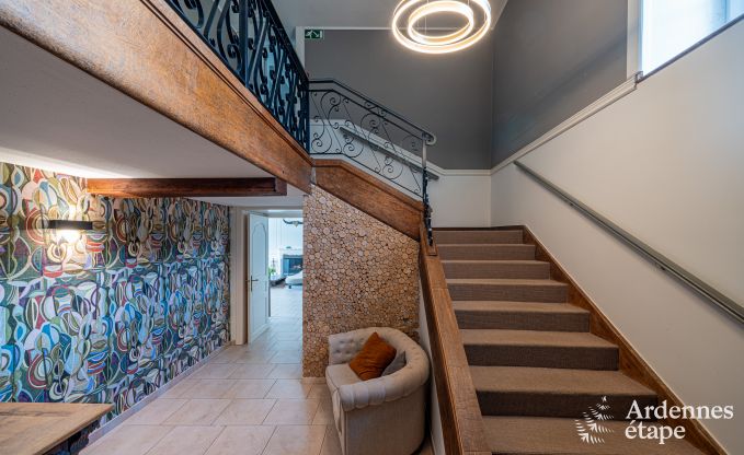 Villa luxueuse � Cerfontaine : parfaite pour 14 personnes, avec piscine int�rieure et ext�rieure, proche des Lacs de l'Eau d'Heure