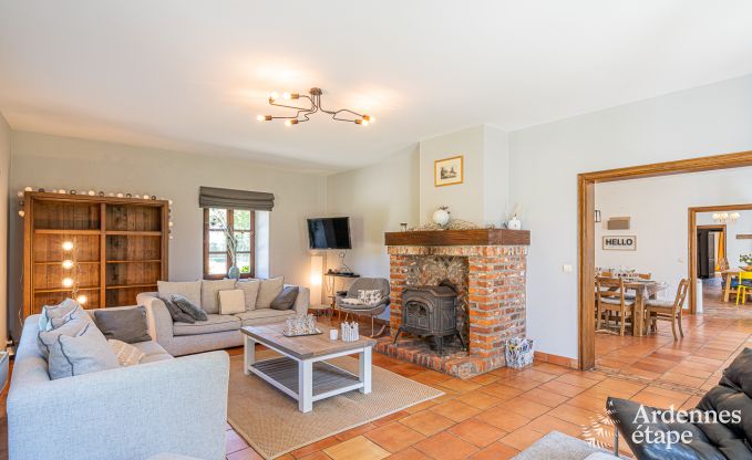 Maison de vacances  Cerfontaine pour 12/14 personnes en Ardenne avec terrain de tennis