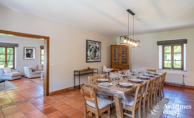 Maison de vacances  Cerfontaine pour 12/14 personnes en Ardenne avec terrain de tennis