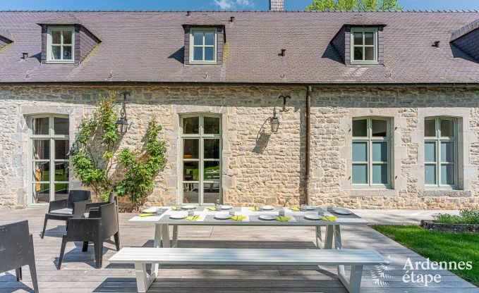 Maison de vacances  Cerfontaine pour 12/14 personnes en Ardenne avec terrain de tennis