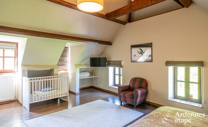 Maison de vacances  Cerfontaine pour 12/14 personnes en Ardenne avec terrain de tennis