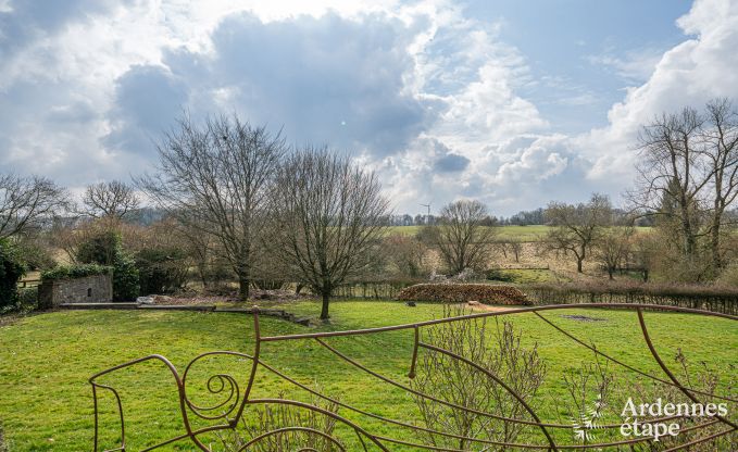 Villa luxueuse � Cerfontaine : parfaite pour 14 personnes, avec piscine int�rieure et ext�rieure, proche des Lacs de l'Eau d'Heure