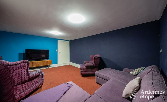 Villa luxueuse � Cerfontaine : parfaite pour 14 personnes, avec piscine int�rieure et ext�rieure, proche des Lacs de l'Eau d'Heure