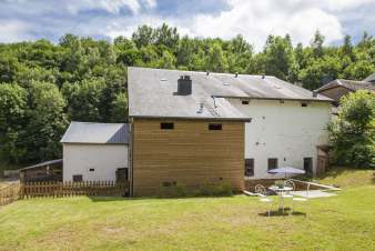 Maison de vacances authentique pour 8/9 personnes à Chassepierre