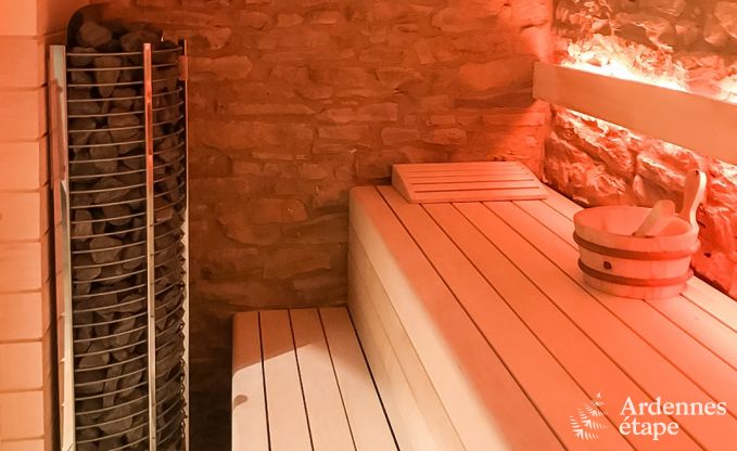 Maison de vacances � Chassepierre pour 50 personnes en Ardenne