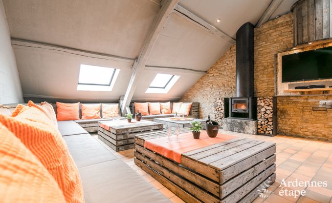 Maison de vacances � Chassepierre pour 50 personnes en Ardenne