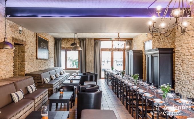 Maison de vacances � Chassepierre pour 50 personnes en Ardenne