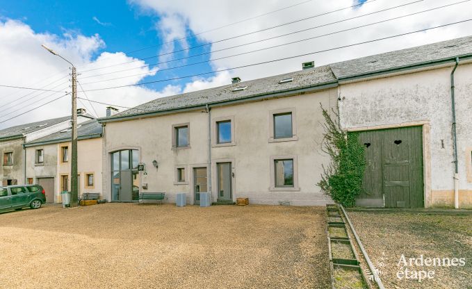 Gite de charme  Chassepierre pour 12 personnes en Ardenne