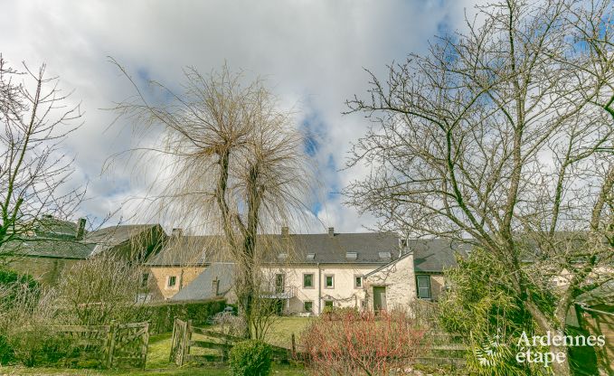 Gite de charme  Chassepierre pour 12 personnes en Ardenne