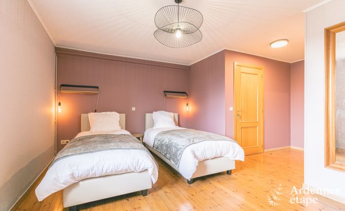 Gite de charme  Chassepierre pour 12 personnes en Ardenne