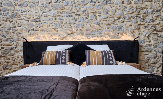 Loft spacieux pour 24 personnes  Chaudfontaine avec 10 chambres, wellness avec sauna et jacuzzi et terrasse prive