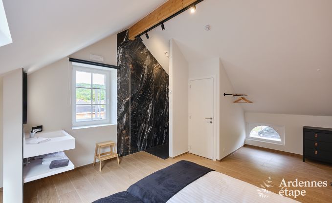 Loft spacieux pour 24 personnes  Chaudfontaine avec 10 chambres, wellness avec sauna et jacuzzi et terrasse prive