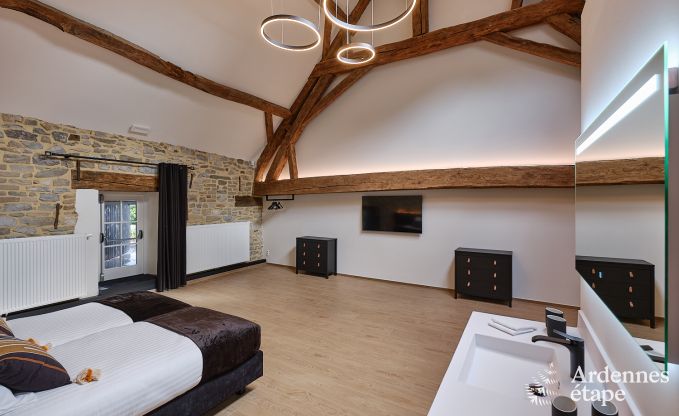 Loft spacieux pour 24 personnes  Chaudfontaine avec 10 chambres, wellness avec sauna et jacuzzi et terrasse prive