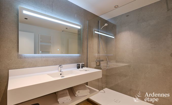 Loft spacieux pour 24 personnes  Chaudfontaine avec 10 chambres, wellness avec sauna et jacuzzi et terrasse prive