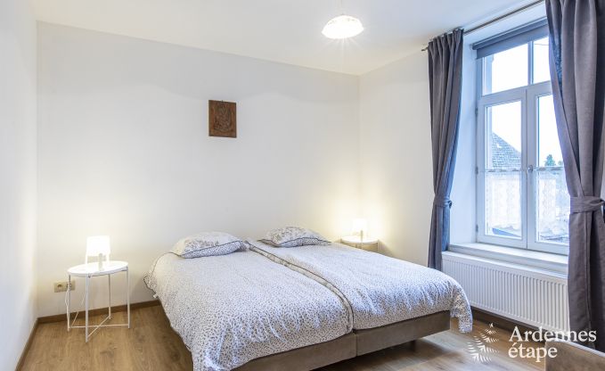 Charmante maison de vacances � Chimay pour 12 personnes avec sauna, salle de jeux et jardin priv�