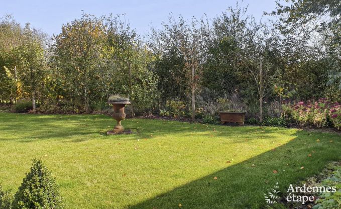 Charmante maison de vacances � Chimay pour 12 personnes avec sauna, salle de jeux et jardin priv�