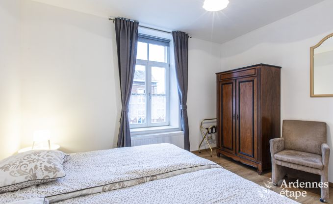 Charmante maison de vacances � Chimay pour 12 personnes avec sauna, salle de jeux et jardin priv�