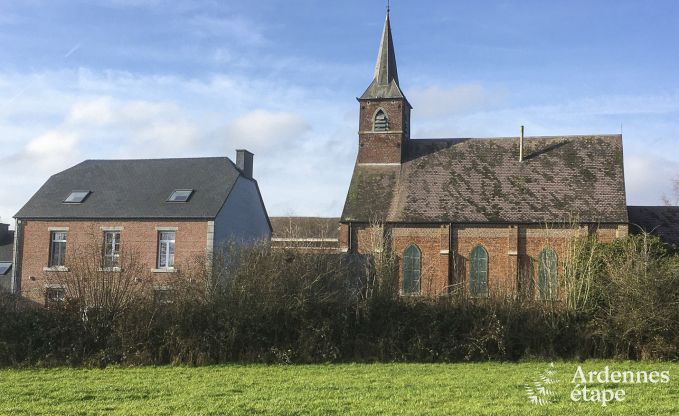 Charmante maison de vacances � Chimay pour 12 personnes avec sauna, salle de jeux et jardin priv�