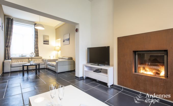 Charmante maison de vacances � Chimay pour 12 personnes avec sauna, salle de jeux et jardin priv�