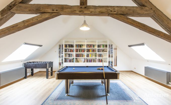 Charmante maison de vacances � Chimay pour 12 personnes avec sauna, salle de jeux et jardin priv�