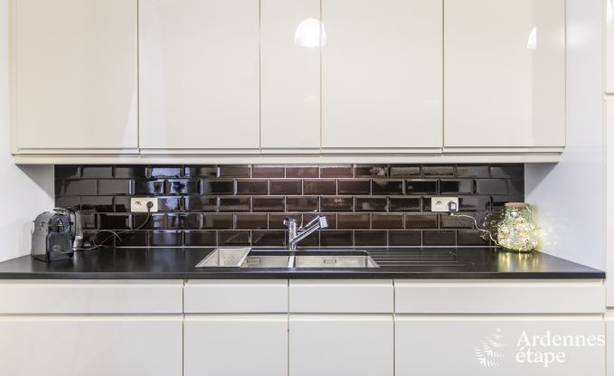 Charmante maison de vacances � Chimay pour 12 personnes avec sauna, salle de jeux et jardin priv�