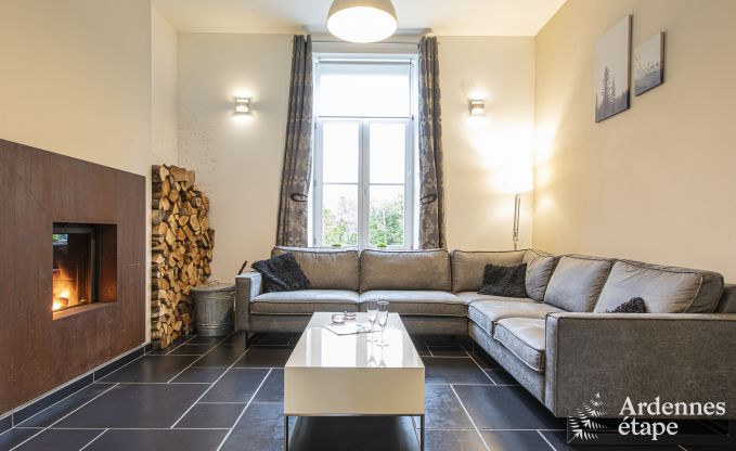 Charmante maison de vacances � Chimay pour 12 personnes avec sauna, salle de jeux et jardin priv�
