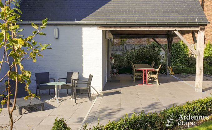 Charmante maison de vacances � Chimay pour 12 personnes avec sauna, salle de jeux et jardin priv�