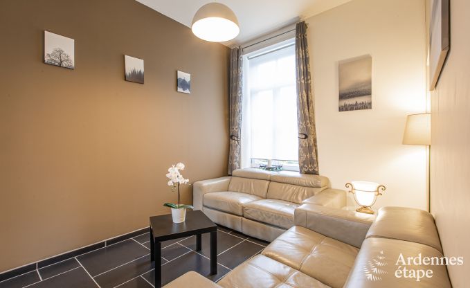 Charmante maison de vacances � Chimay pour 12 personnes avec sauna, salle de jeux et jardin priv�