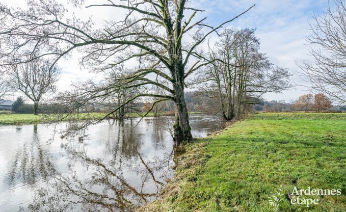 Charmant chalet pour 5 sur la rive de la Semois � Chiny, Gaume