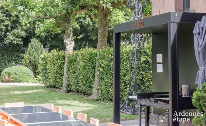 Luxueux ch�teau � Chiny pour 32 personnes en Ardenne