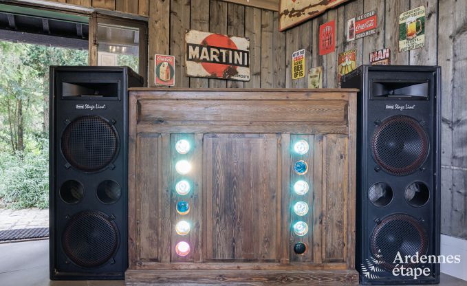 Luxueux ch�teau � Chiny pour 32 personnes en Ardenne