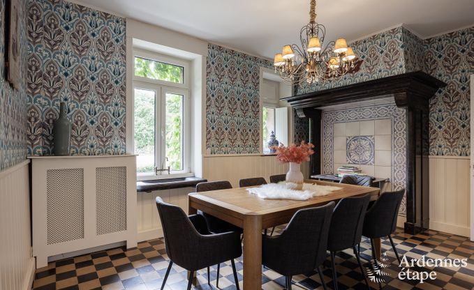 Luxueux ch�teau � Chiny pour 32 personnes en Ardenne