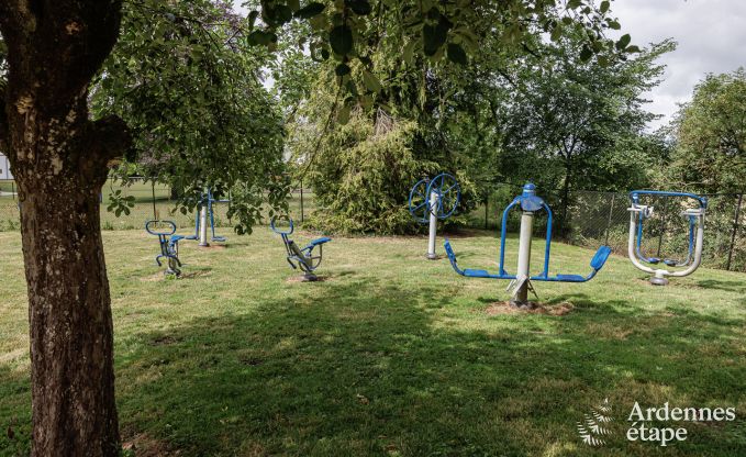 Luxueux ch�teau � Chiny pour 32 personnes en Ardenne