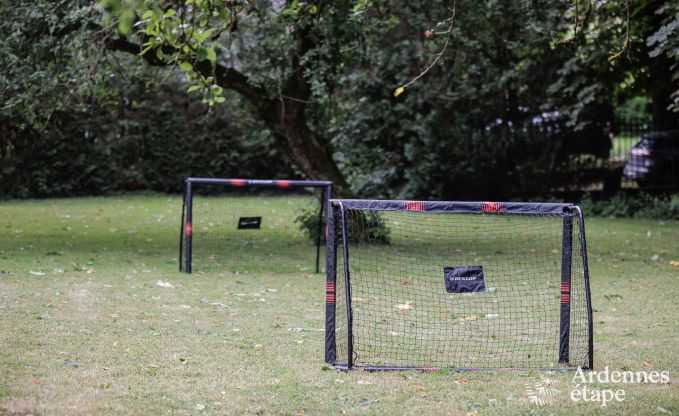 Luxueux ch�teau � Chiny pour 32 personnes en Ardenne