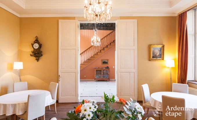 Ch�teau � Ciney pour 31 personnes en Ardenne