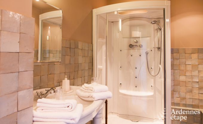 Ch�teau � Ciney pour 31 personnes en Ardenne