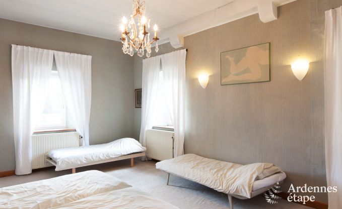 Ch�teau � Ciney pour 31 personnes en Ardenne