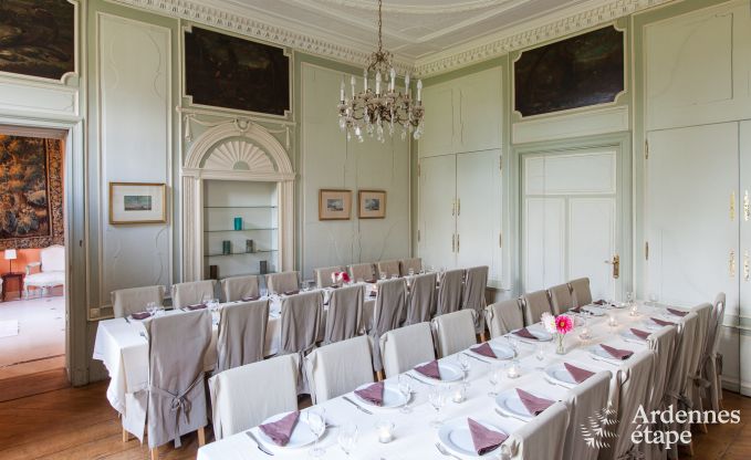 Ch�teau � Ciney pour 31 personnes en Ardenne