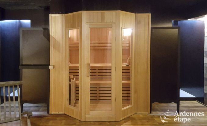 Ch�teau � Ciney pour 31 personnes en Ardenne