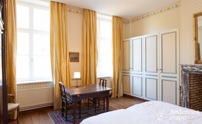 Ch�teau � Ciney pour 31 personnes en Ardenne