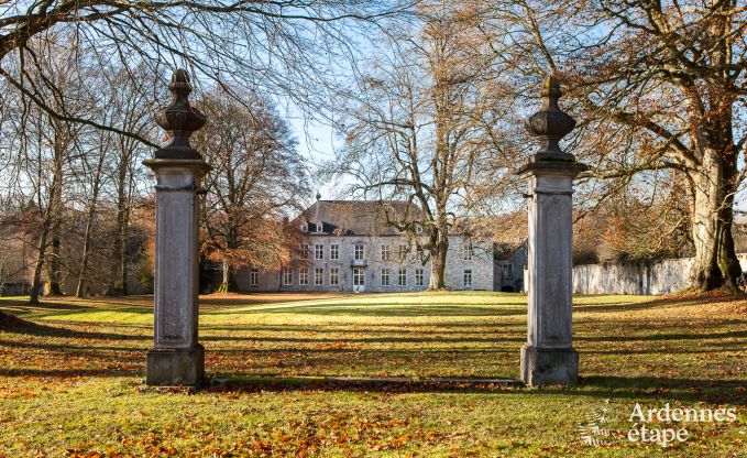 Ch�teau � Ciney pour 31 personnes en Ardenne