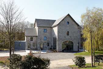 Sublime maison de vacances à la ferme pour réunions de famille à Ciney