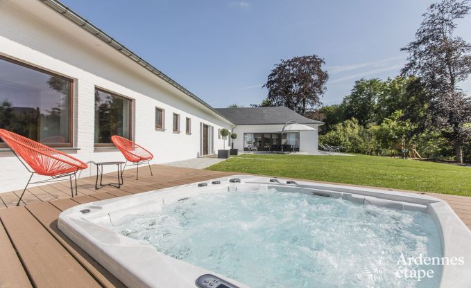 Villa de Luxe � Ciney pour 14 personnes en Ardenne