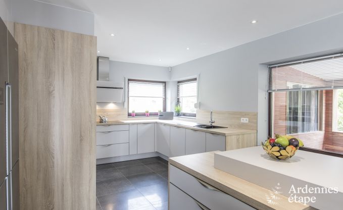 Villa de Luxe � Ciney pour 14 personnes en Ardenne