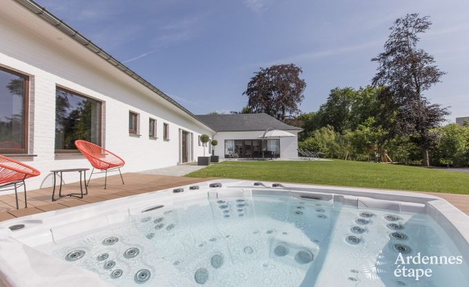 Villa de Luxe � Ciney pour 14 personnes en Ardenne