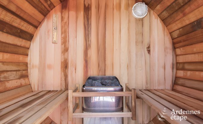 Villa de Luxe  Ciney pour 14 personnes en Ardenne