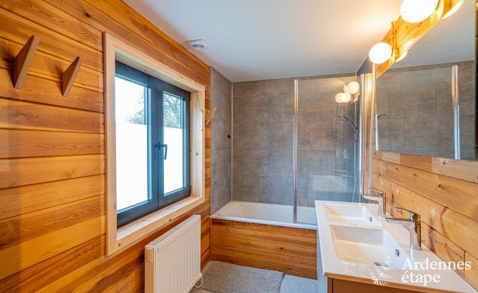Chalet pour 6 personnes  Clavier avec quipements modernes et vue  couper le souffle