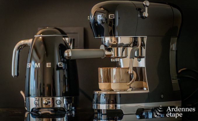 Charmante maison pour 2 personnes  Clavier avec chambre, salle de bain, jacuzzi et jardin priv