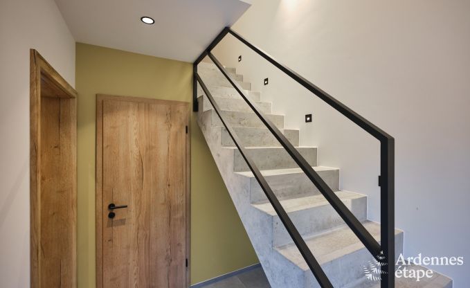 Maison de vacances au cur de Coo : confort moderne pour 5 personnes avec jardin et chien admis